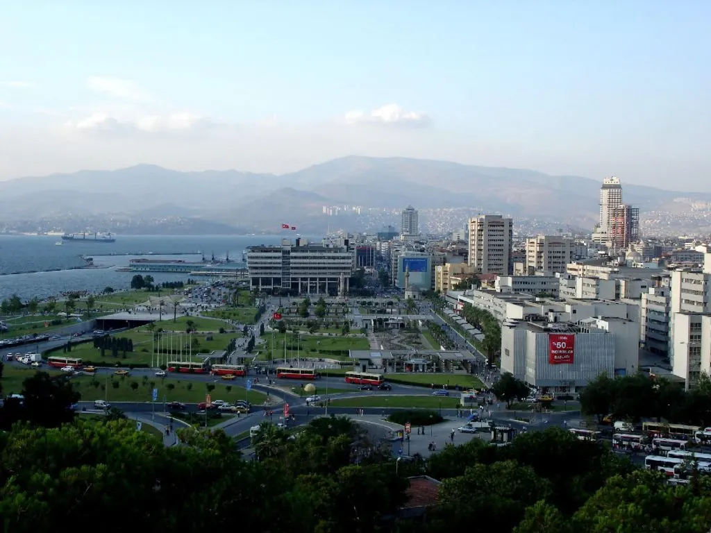 İzmir Adnan Menderes Airport