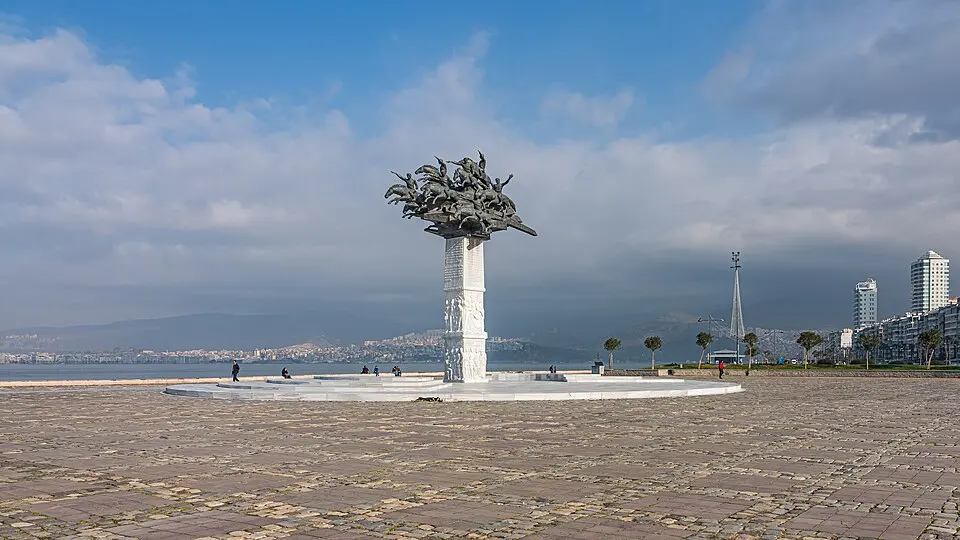 Gündoğdu Square