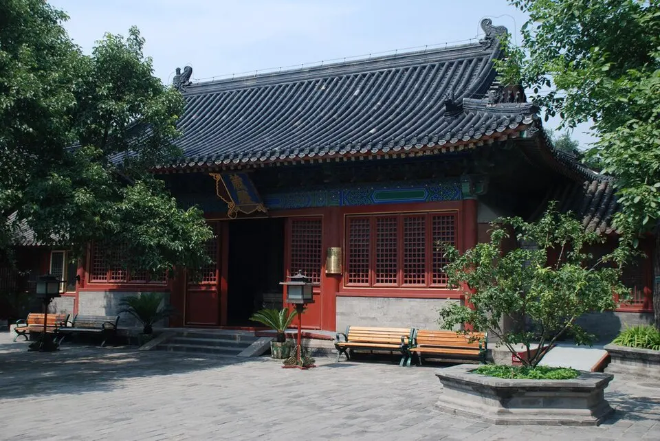 Zhihua Temple