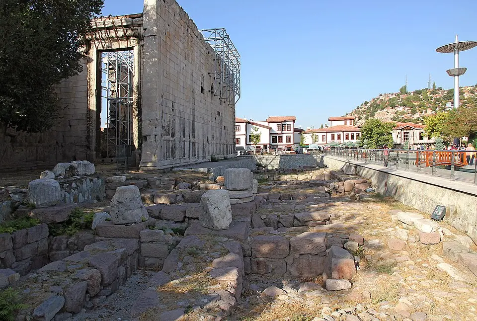 Monument d'Ancira