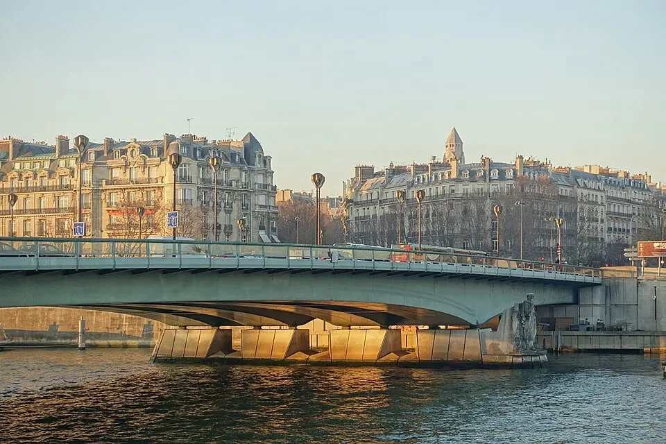 pont de l'Alma