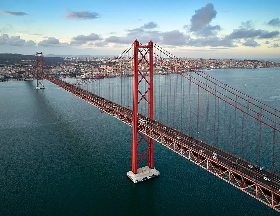 Pont del 25 d'Abril